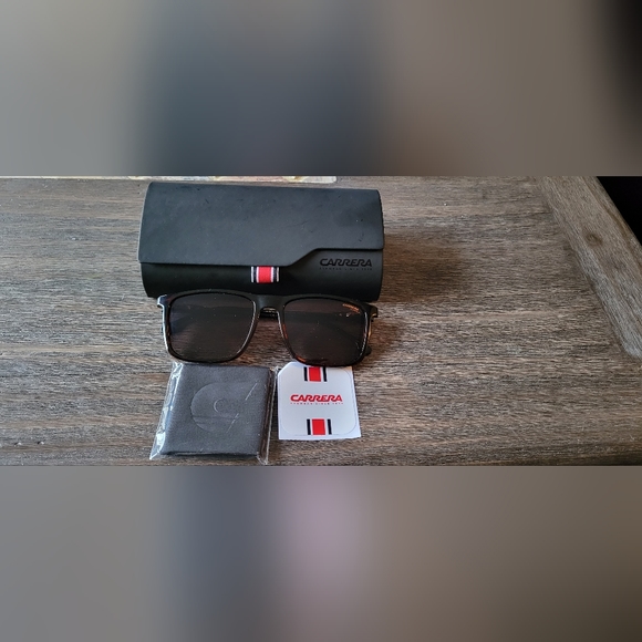 Unisex Carrera Sunglasses - Picture 10 of 11